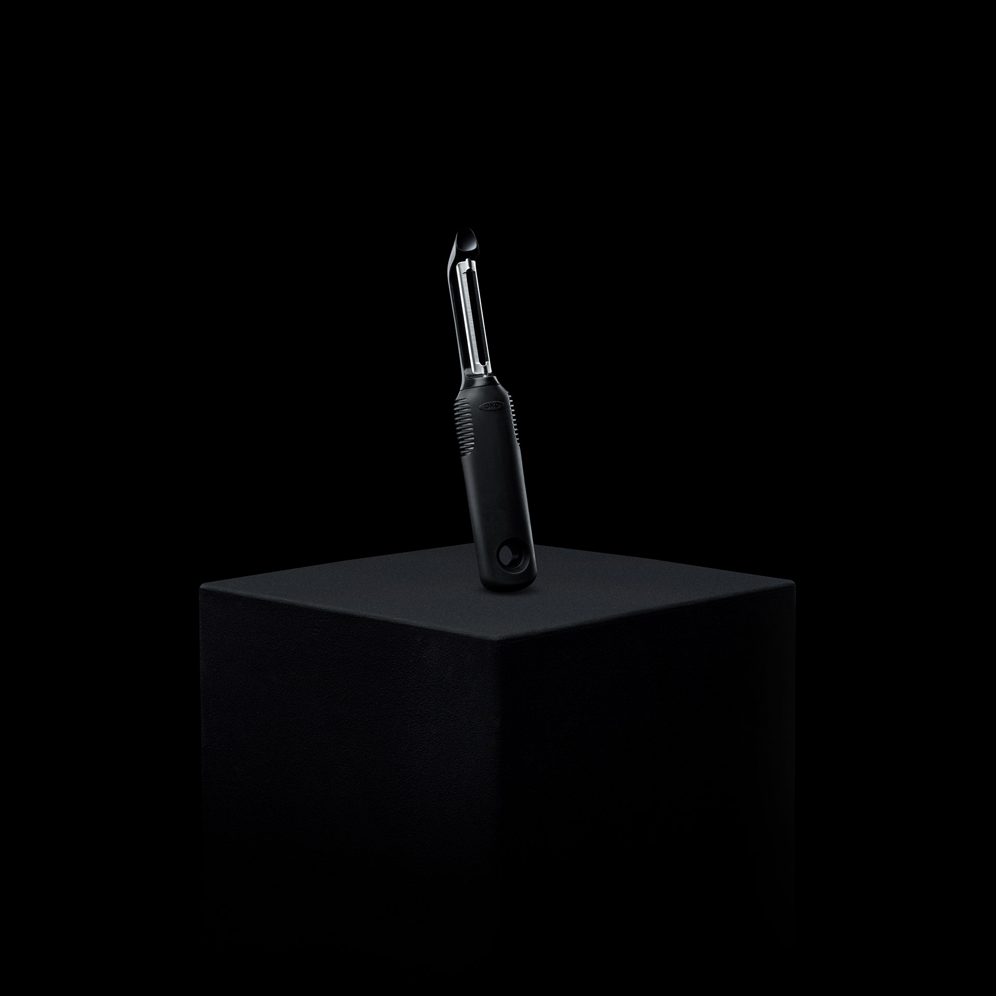 OXO-Iconics-single-products_PEELER_2000x2000
