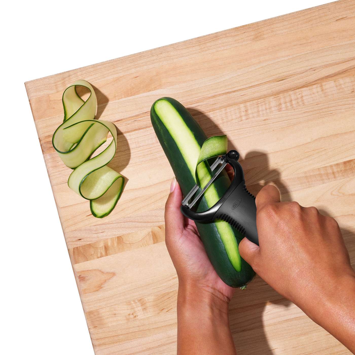 Why a Y-Peeler Is the Best Vegetable Peeler