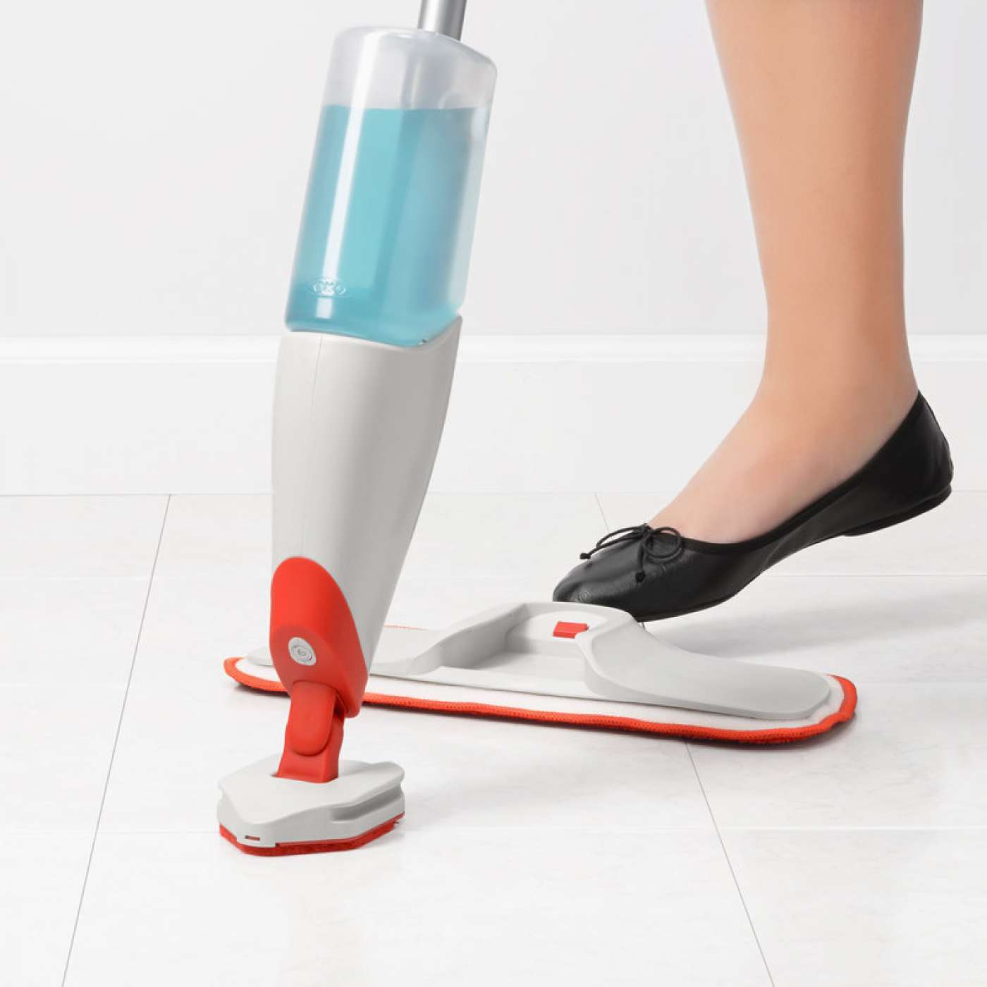 Microfibre Spray Mop with Slide-out Scrubber